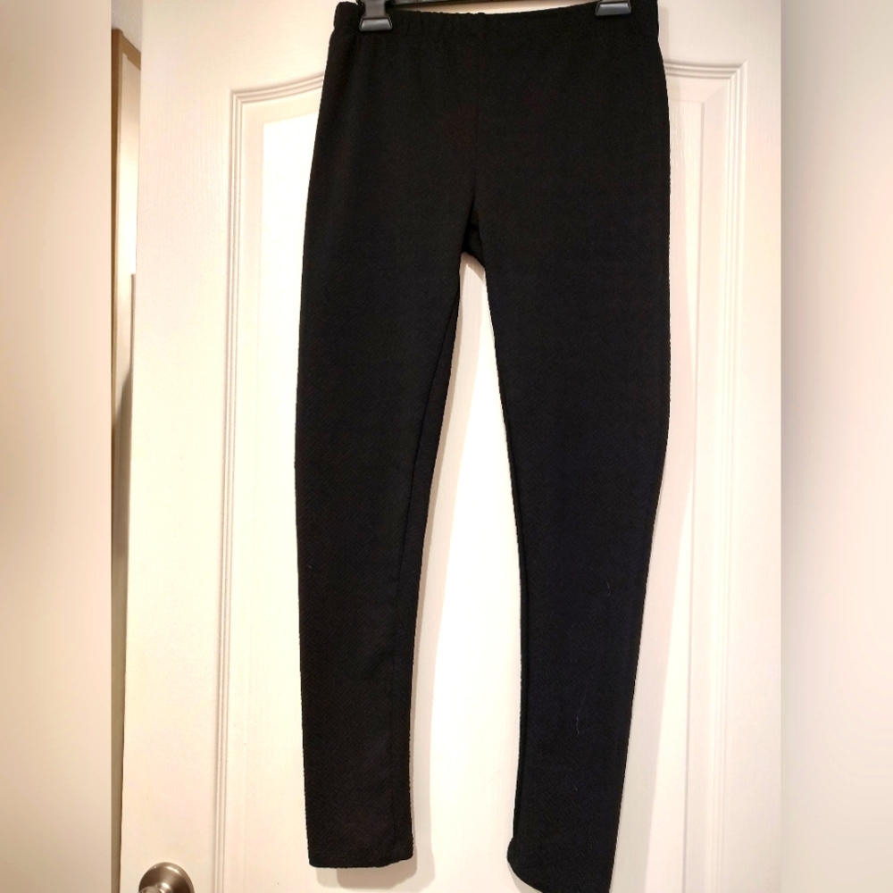 COPY - A Large Forever 21 black leggings.